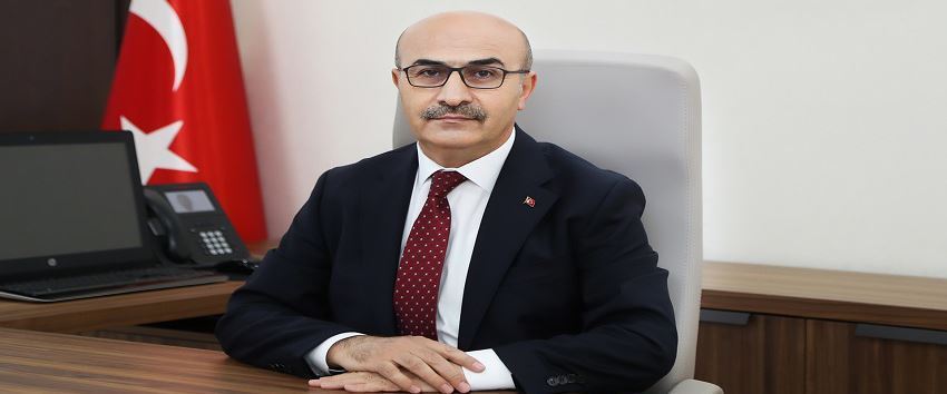 Vali Demirtaş, Midyat İlçesinde Vatandaşlarla Birlikte İftarını Açtı