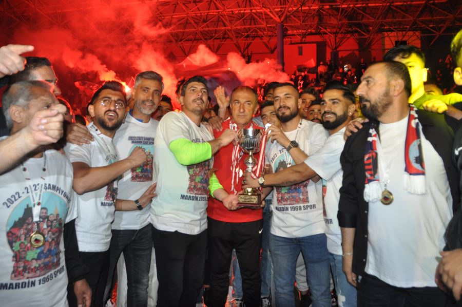 Mardin 1969 Spor’dan coşkulu şampiyonluk kutlaması