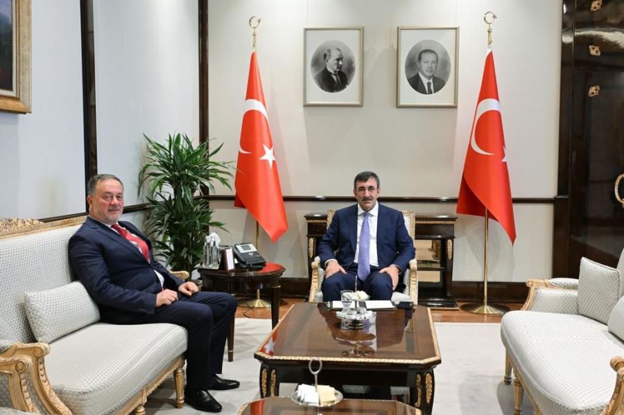 Başkan Tatlıdede Cumhurbaşkanı Yardımcısı Yılmaz’la Görüştü