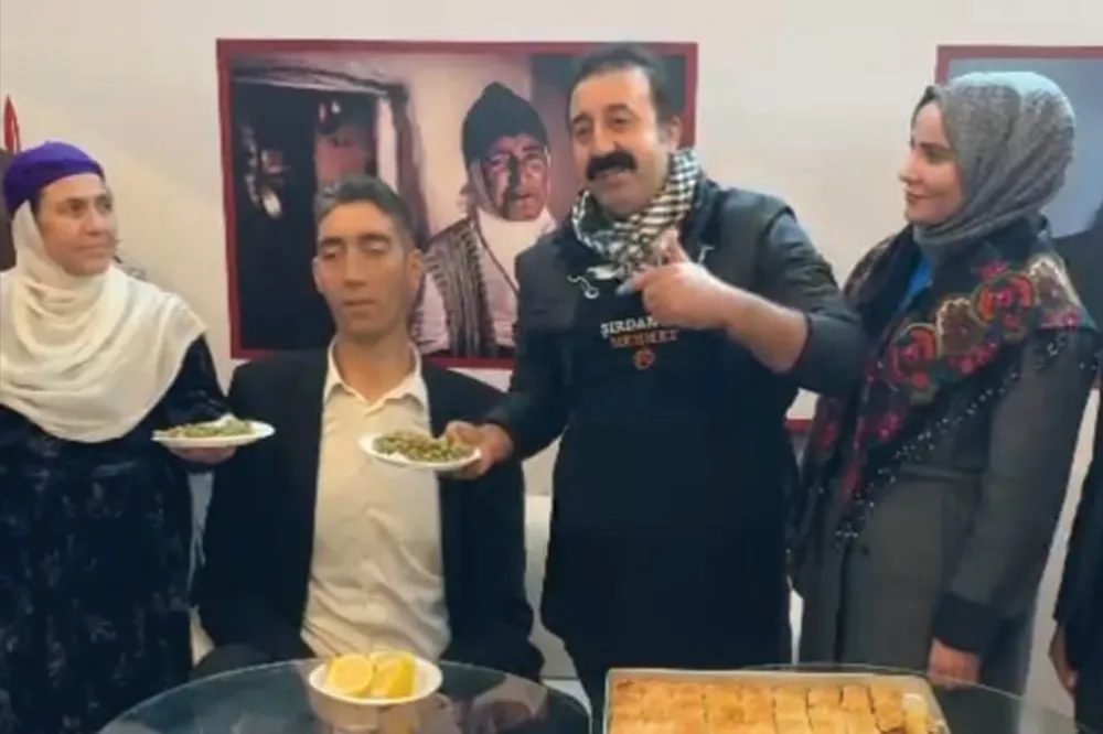 Derik Belediyesi Standına yoğun ilgi