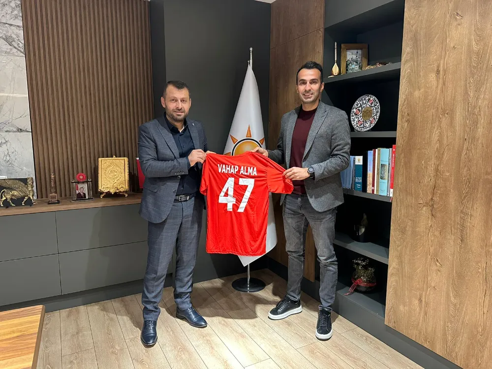 İL BAŞKANI VAHAP ALMA’DAN MARDİNLİ 1. LİG HAKEMİ YUNUS DURSUN’A TEBRİK