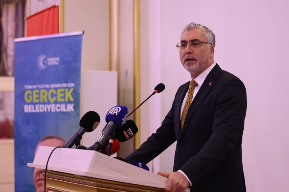 Bakan Işıkhan Mardin’de iftar programına katıldı