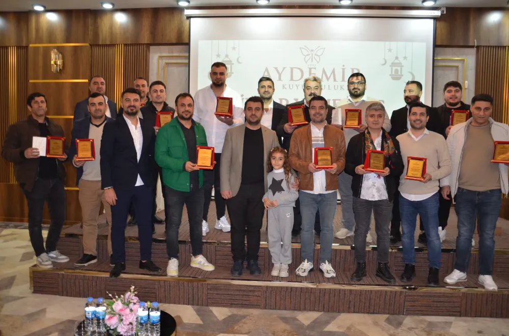 Aydemir Kuyumuculuk çalışanları ve yöneticileri geleneksel iftar yemeğinde buluştu