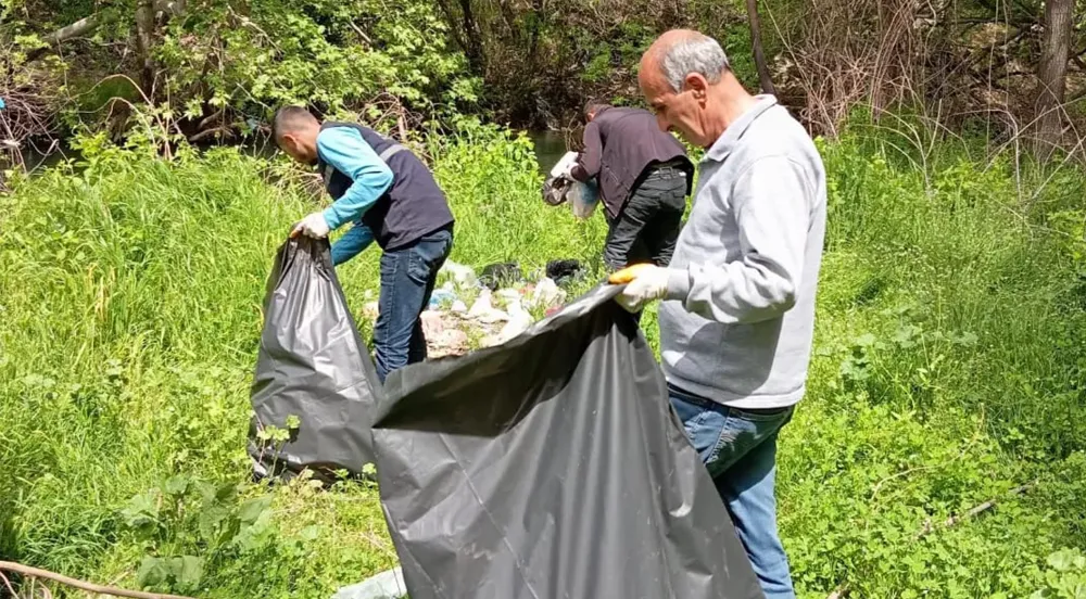 Mazıdağı Belediyesi’nin temizlik çalışması aralıksız sürmeye devam ediyor