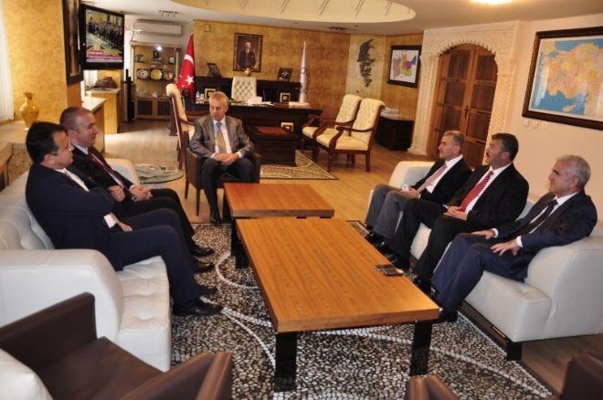 MEB İnsan Kaynakları Genel Müdürü Aydoğdu, Vali Taşkesen