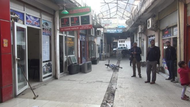 Hırsızlar bir gecede 5 dükkâna girdi